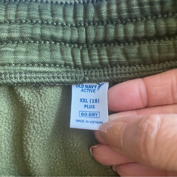 Old navy active - warm up pants - Picture 2 of 3
